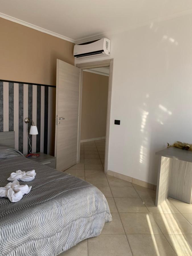 Aparthotel Raggio Di Sole San Cesareo Exterior foto