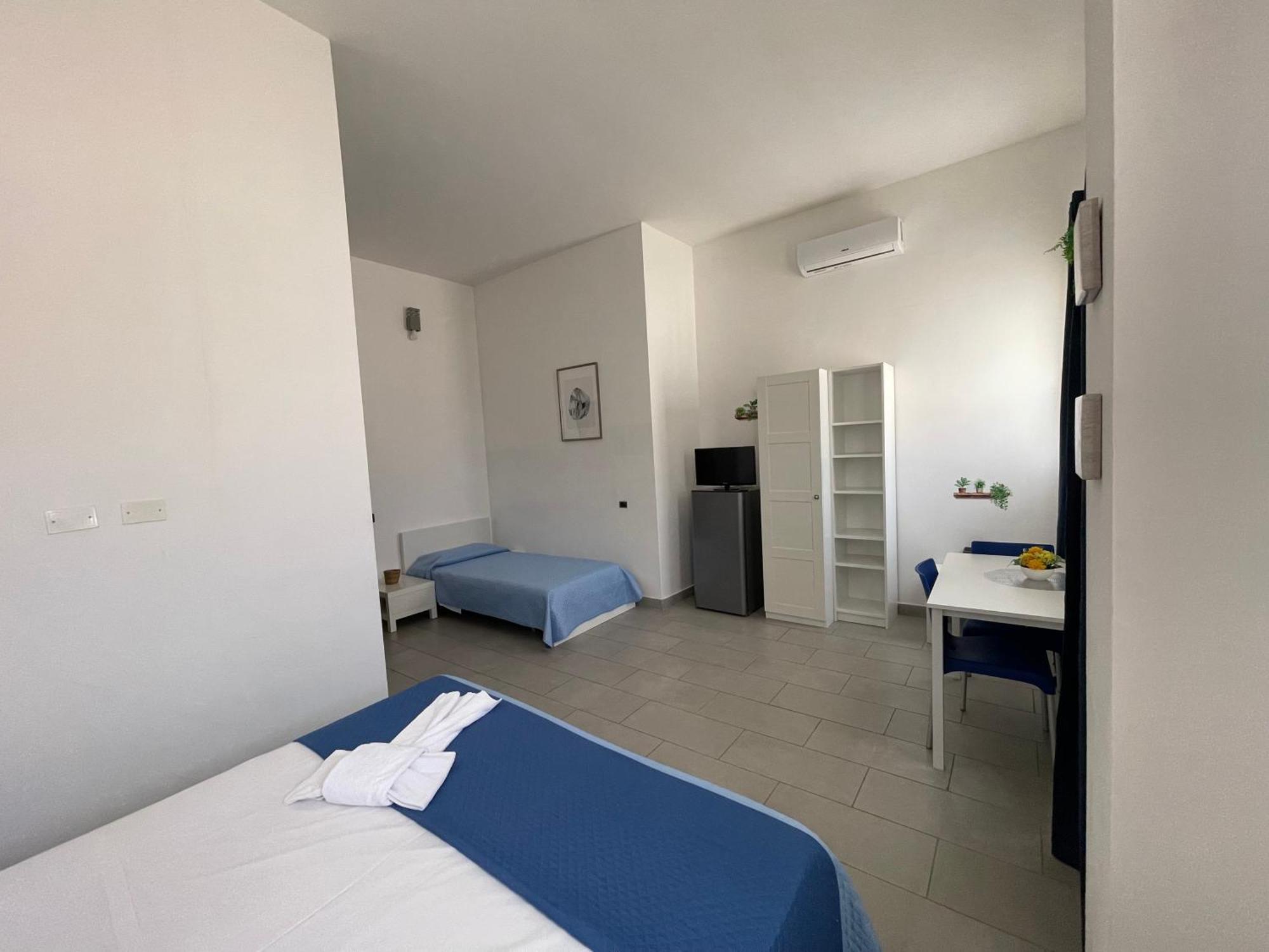 Aparthotel Raggio Di Sole San Cesareo Exterior foto